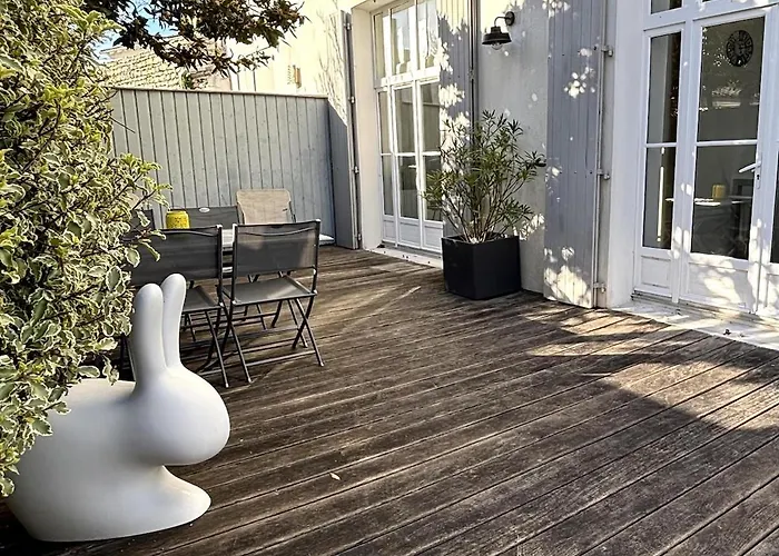 Charme Et Confort Dans St Martin De Re Terrasse & Parking * Saint-Martin-de-Ré