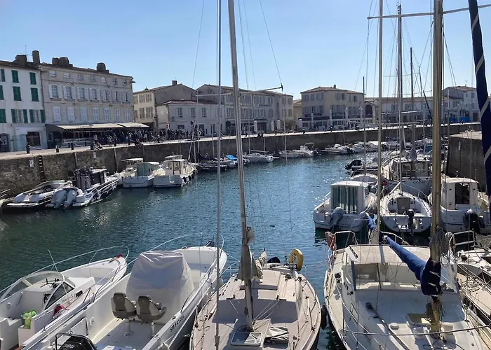 Charme Et Confort Dans St Martin De Re Terrasse & Parking