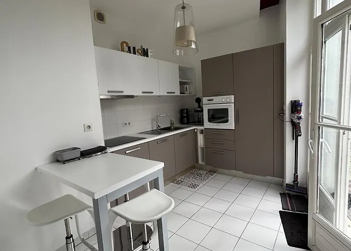 Charme Et Confort Dans St Martin De Re Terrasse & Parking * Saint-Martin-de-Ré